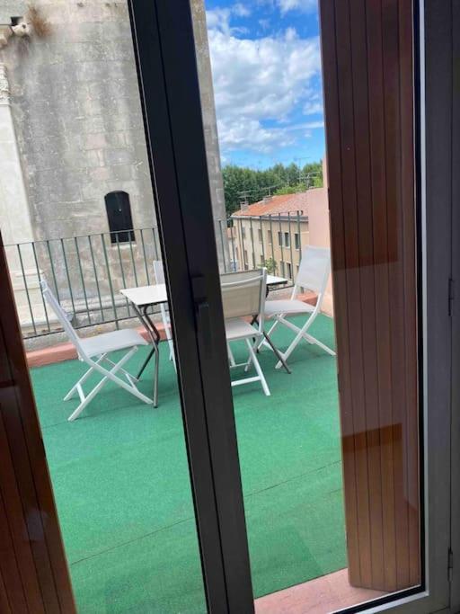 La Terrasse Ensoleillee Arles Camargue Exterior foto