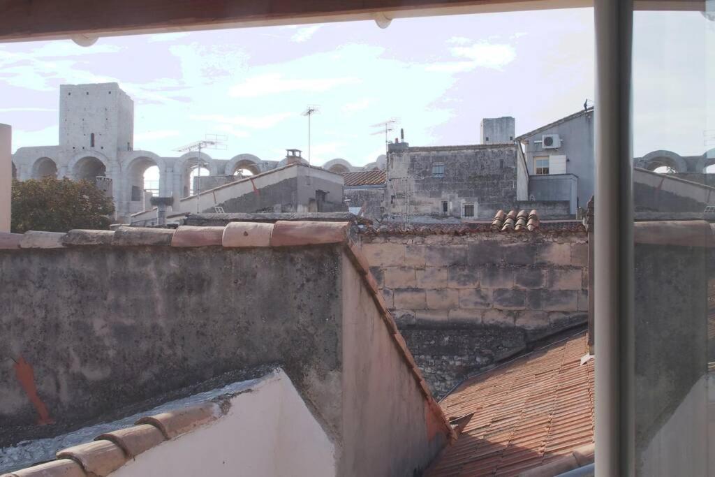 La Terrasse Ensoleillee Arles Camargue Exterior foto